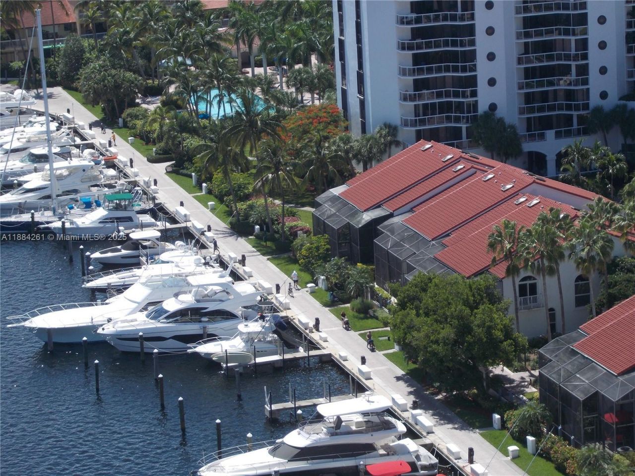 3620 Yacht Club Dr, Unit 503, Aventura, FL 33180 Photo