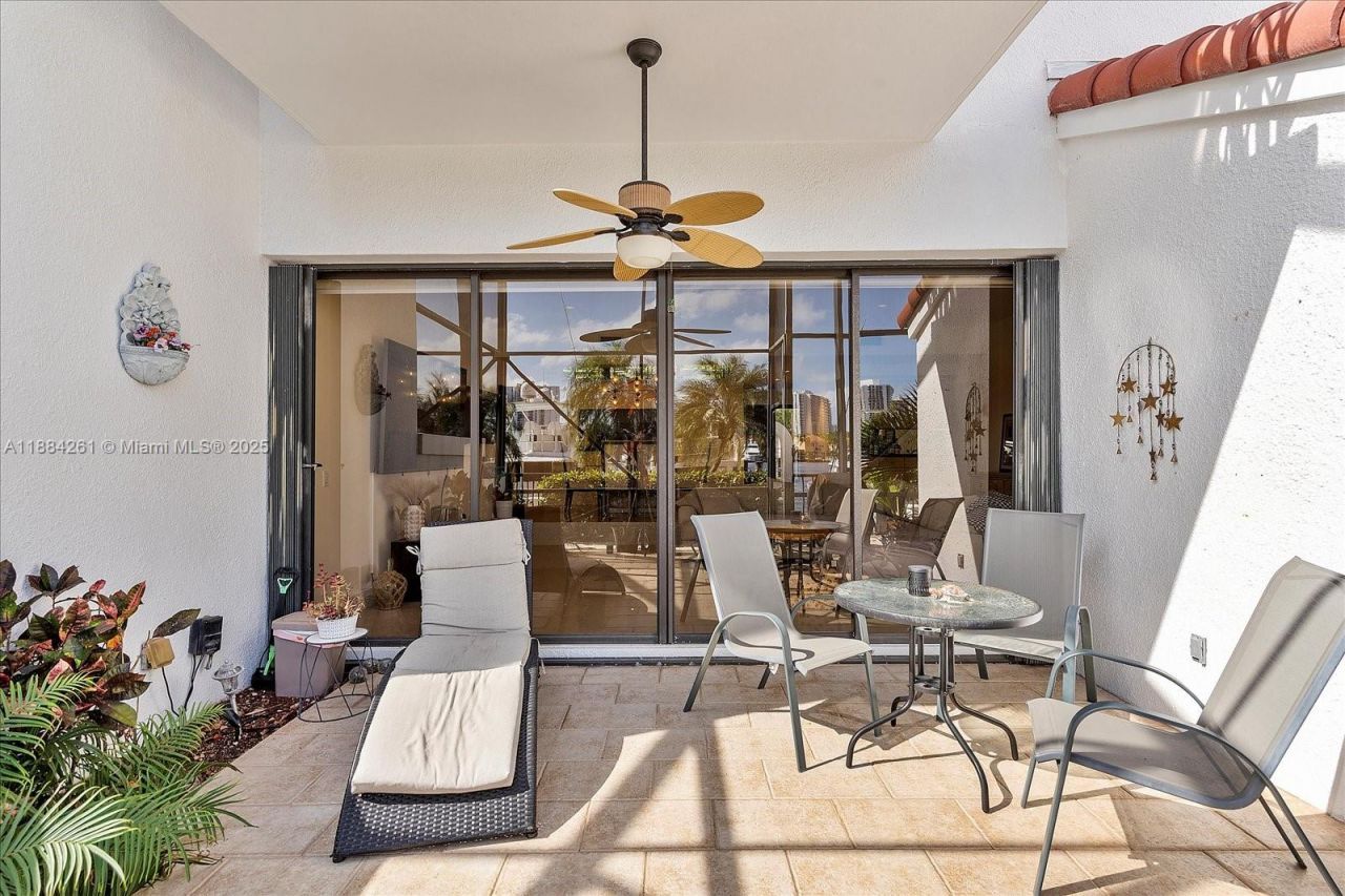 3620 Yacht Club Dr, Unit 503, Aventura, FL 33180 Photo