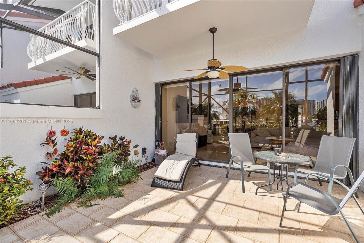 3620 Yacht Club Dr, Unit 503, Aventura, FL 33180 Photo