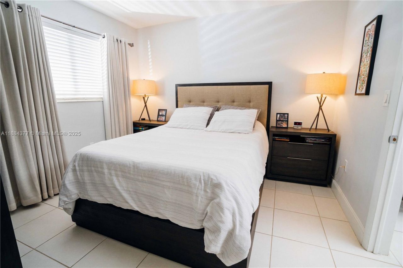 7901 SW 64th Ave, Unit 6, South Miami, FL 33143 Photo