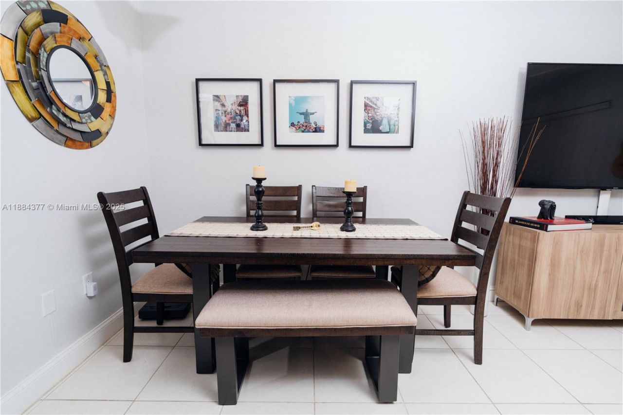 7901 SW 64th Ave, Unit 6, South Miami, FL 33143 Photo