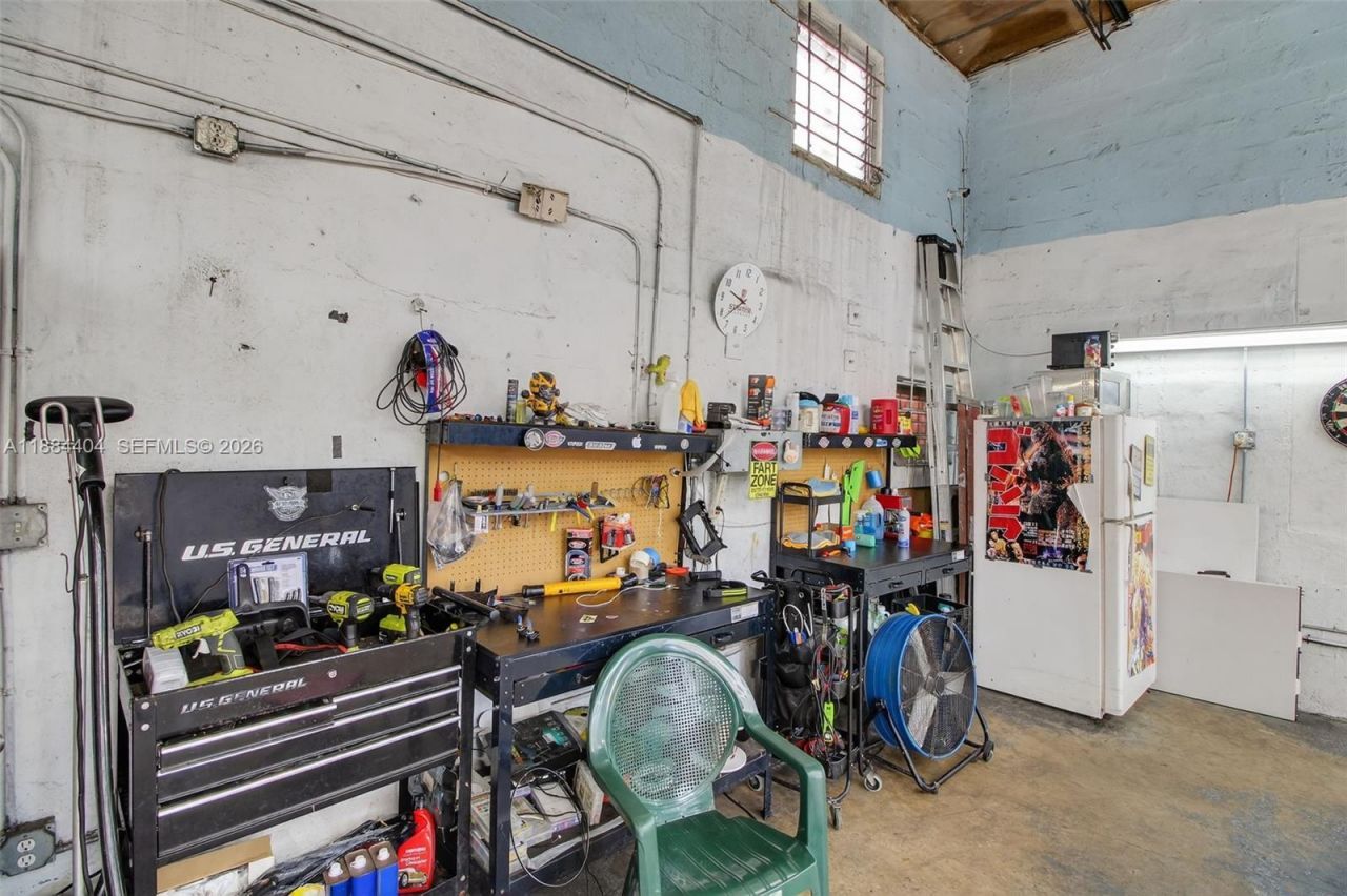 449 E Okeechobee Rd, Hialeah, FL 33010 Photo