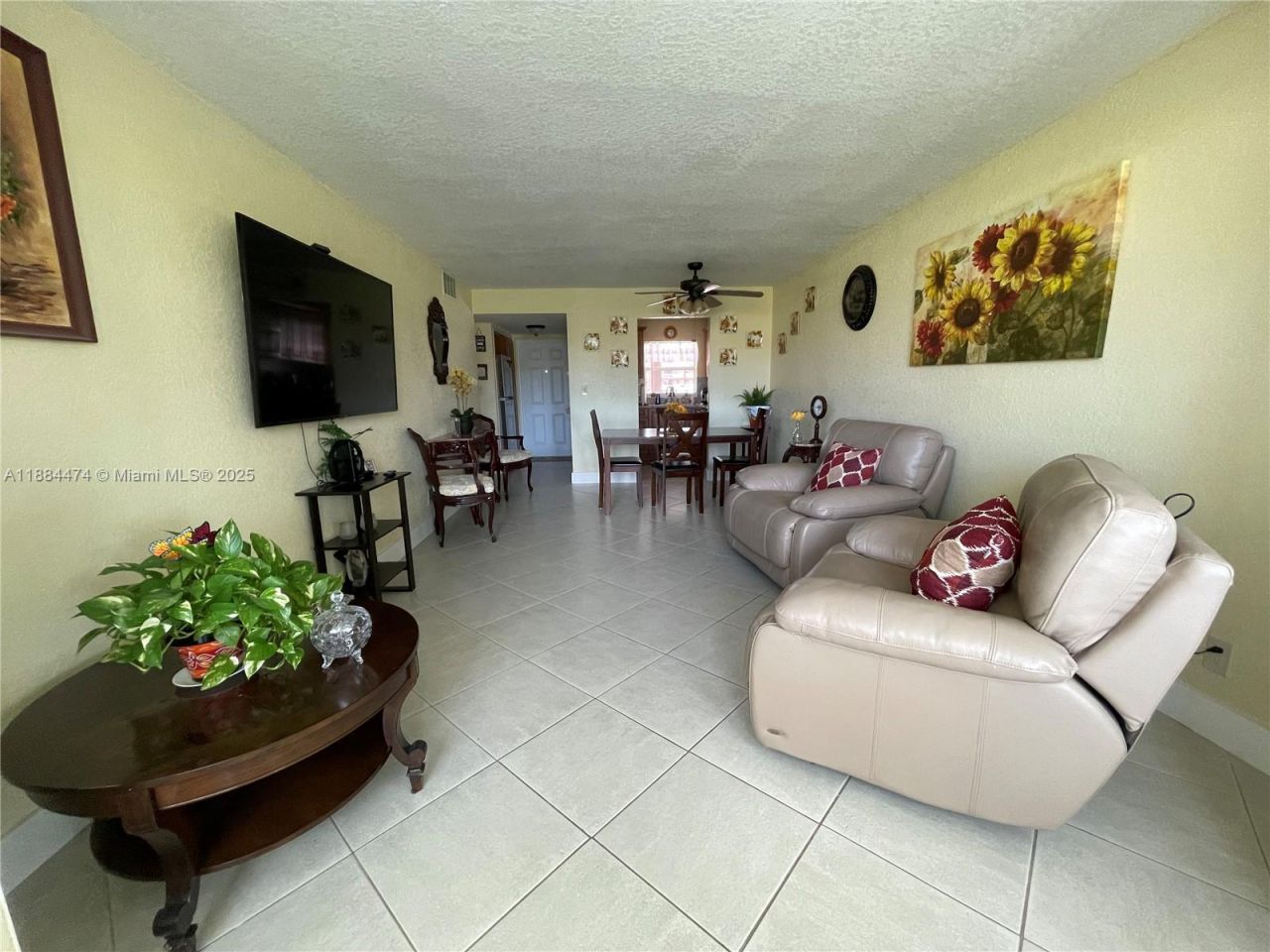 9041 Sunrise Lakes Blvd, Unit 108, Sunrise, FL 33322 Photo
