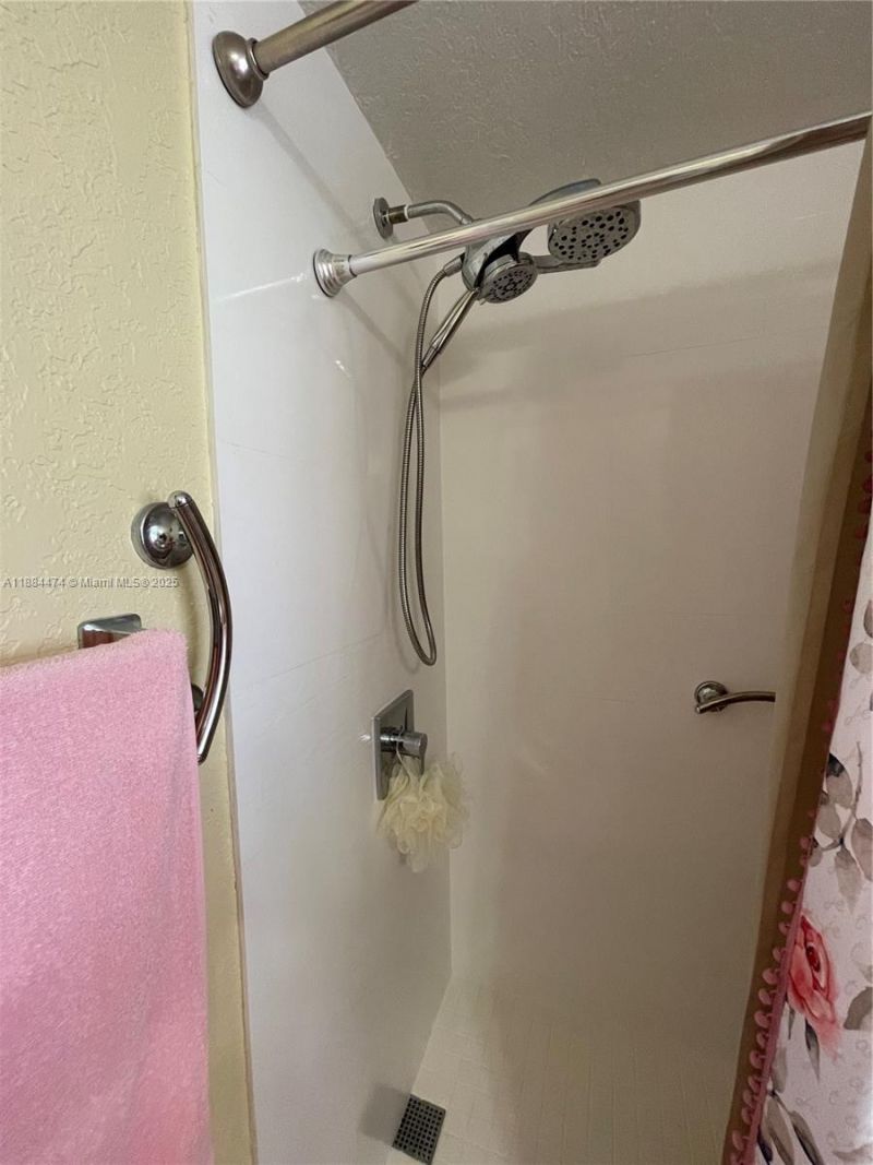 9041 Sunrise Lakes Blvd, Unit 108, Sunrise, FL 33322 Photo