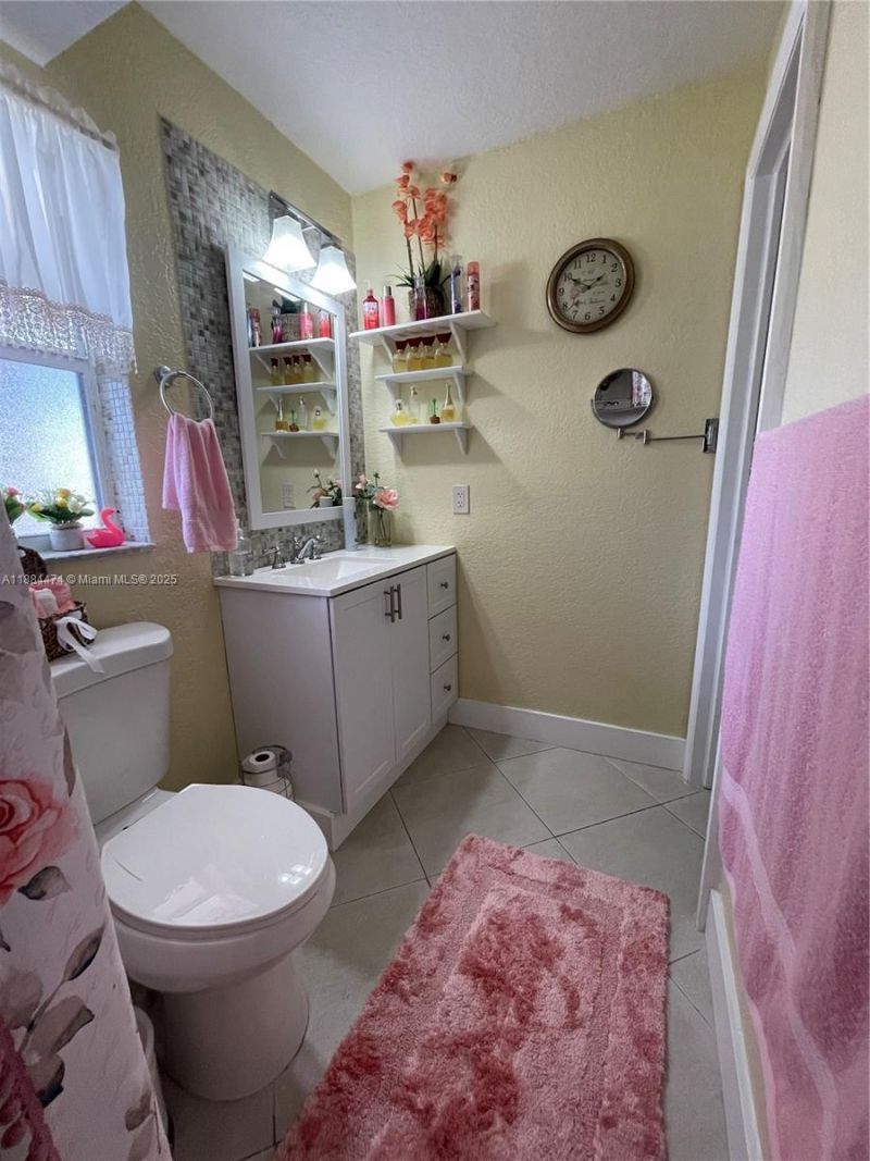 9041 Sunrise Lakes Blvd, Unit 108, Sunrise, FL 33322 Photo