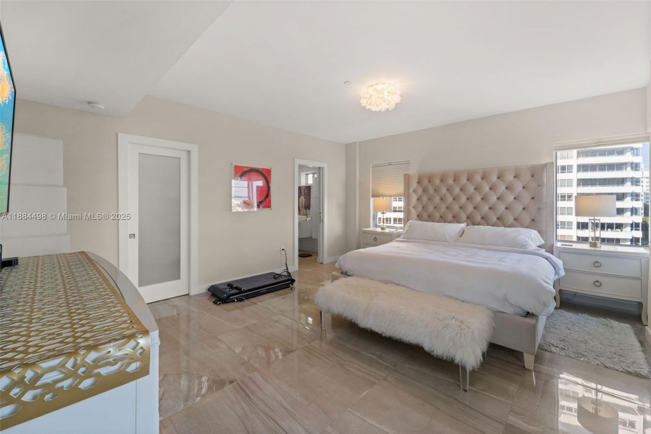 16 Island Ave, Unit 7C, Miami Beach, FL 33139 Photo