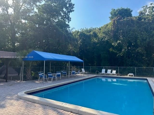 9450 Live Oak Pl, Unit 108, Davie, FL 33324 Photo