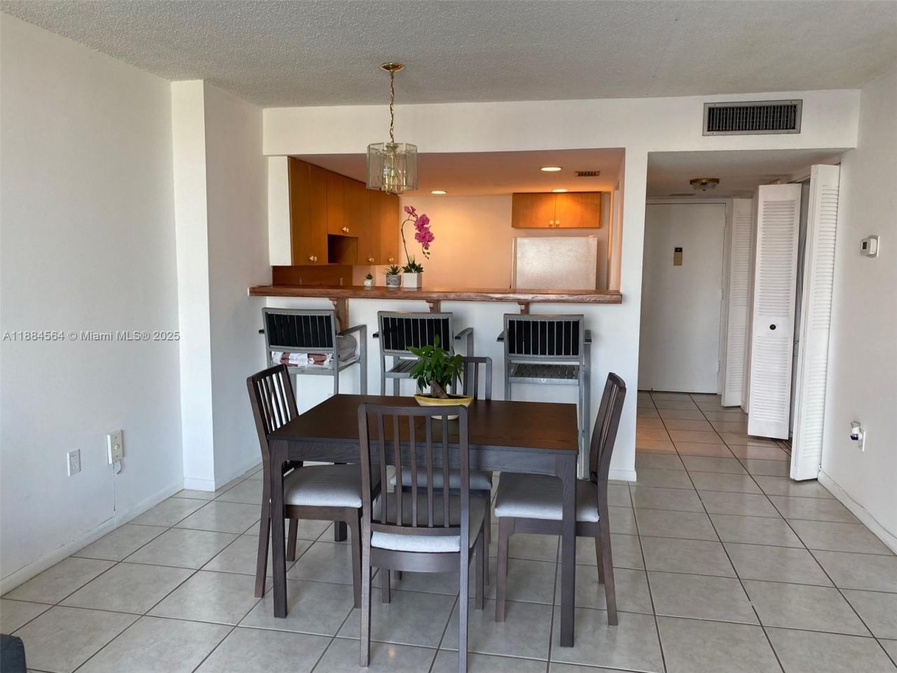 Please Call For Address, Unit 4H, Miami Beach, FL 33141 Photo