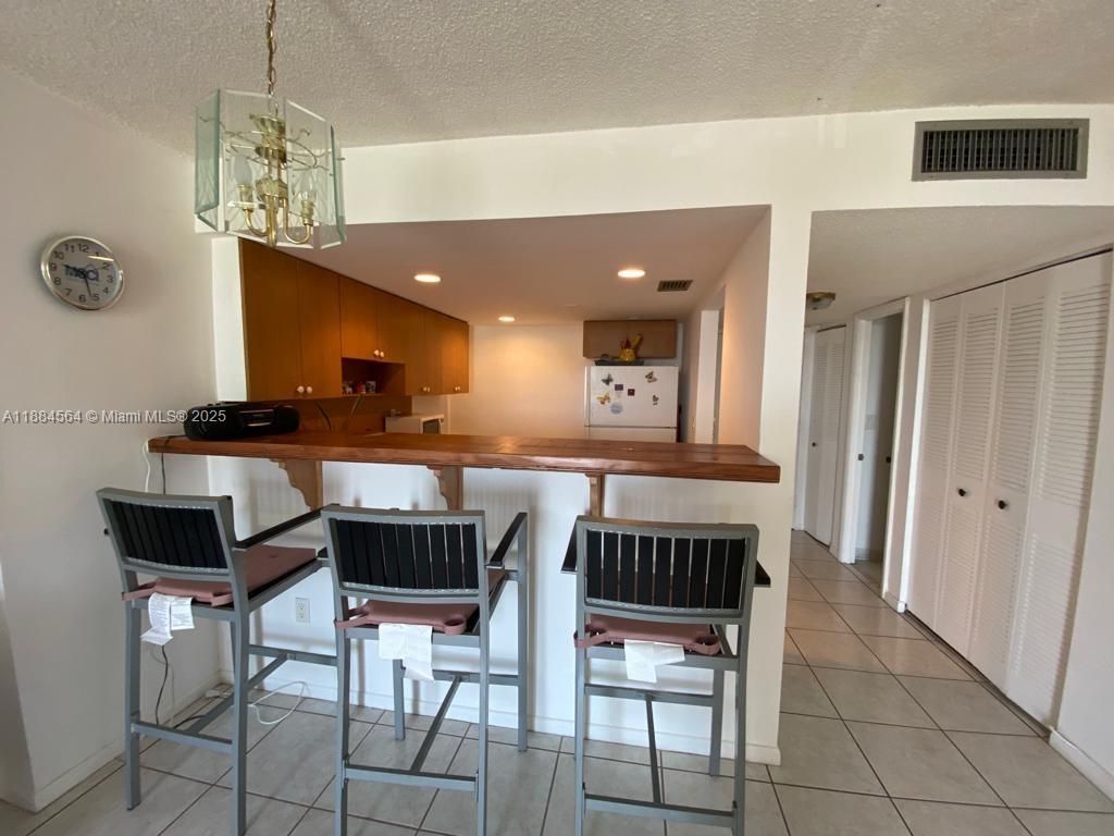 Please Call For Address, Unit 4H, Miami Beach, FL 33141 Photo