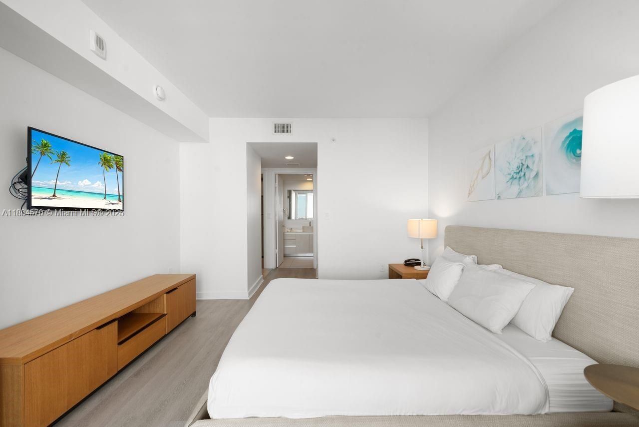 2602 E Hallandale Beach Blvd, Unit R2306, Hallandale Beach, FL 33009 Photo