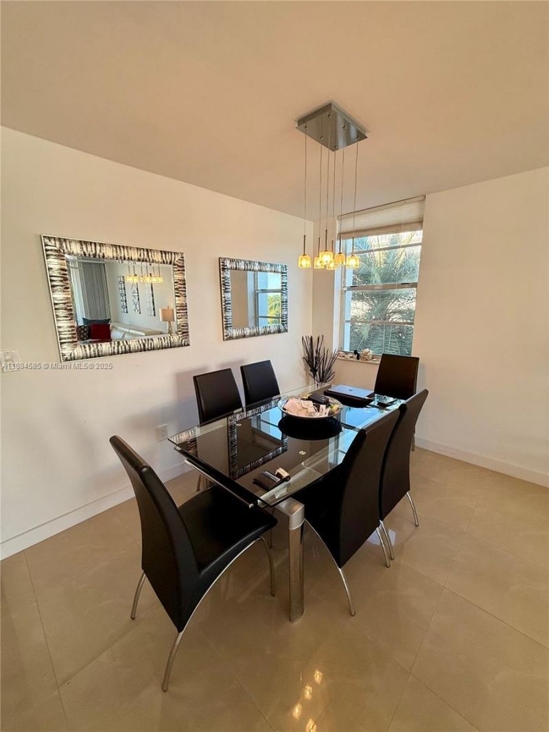 4142 N Jefferson Ave, Unit 4D, Miami Beach, FL 33140 Photo