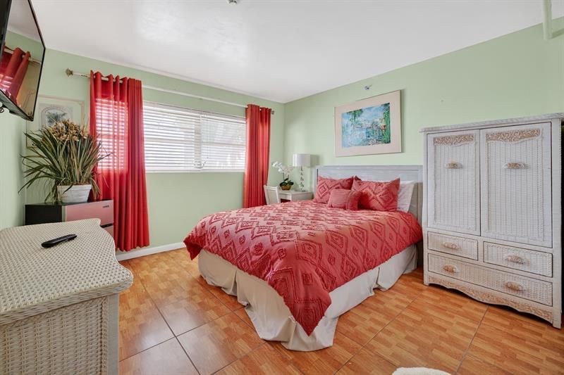 1700 NE 5 St, Fort Lauderdale, FL 33301 Photo