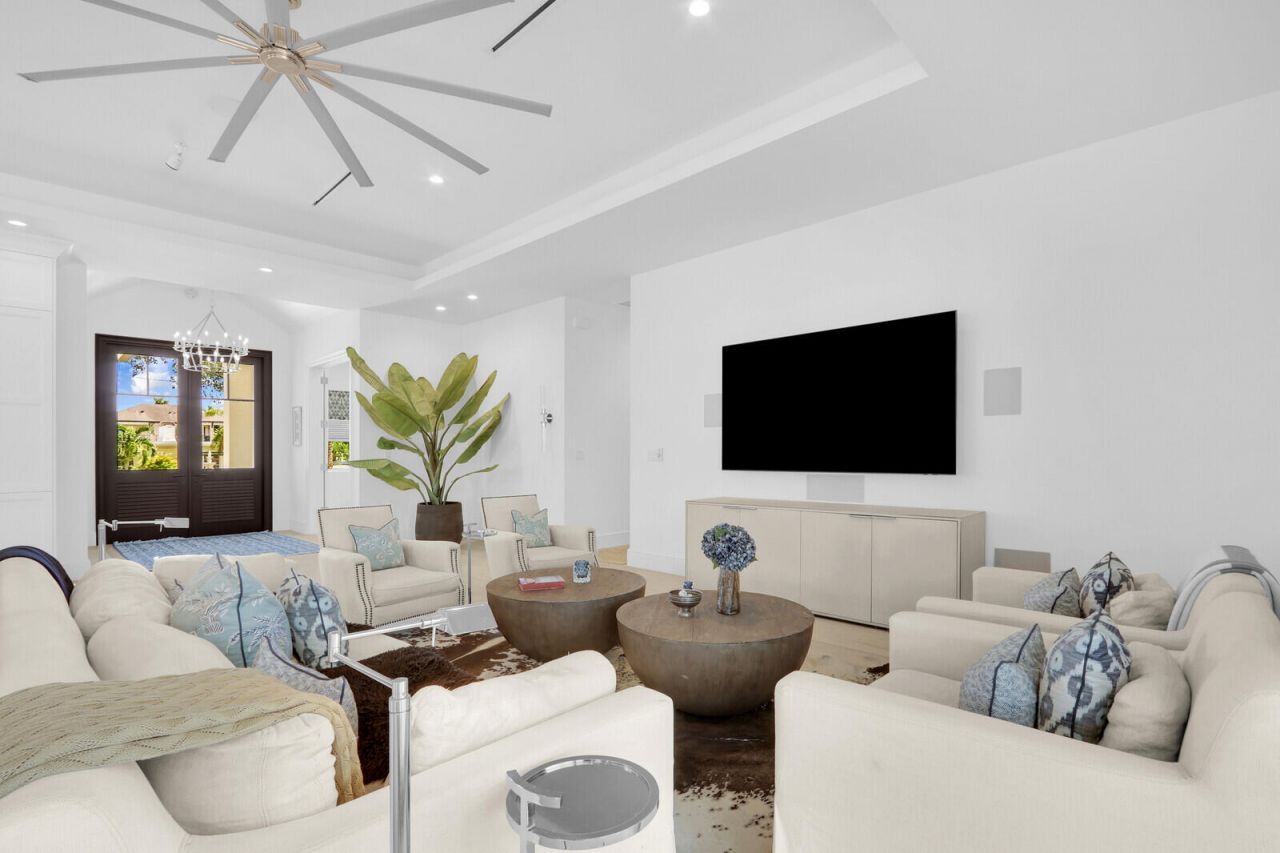 934 N Loxahatchee Drive, Jupiter, FL 33458 Photo