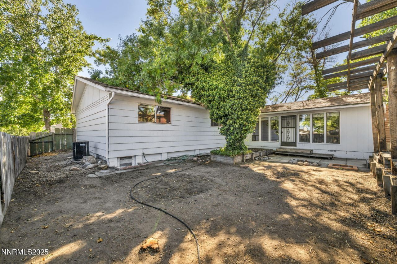 3235 Bryan Street, Reno, NV 89503 Photo