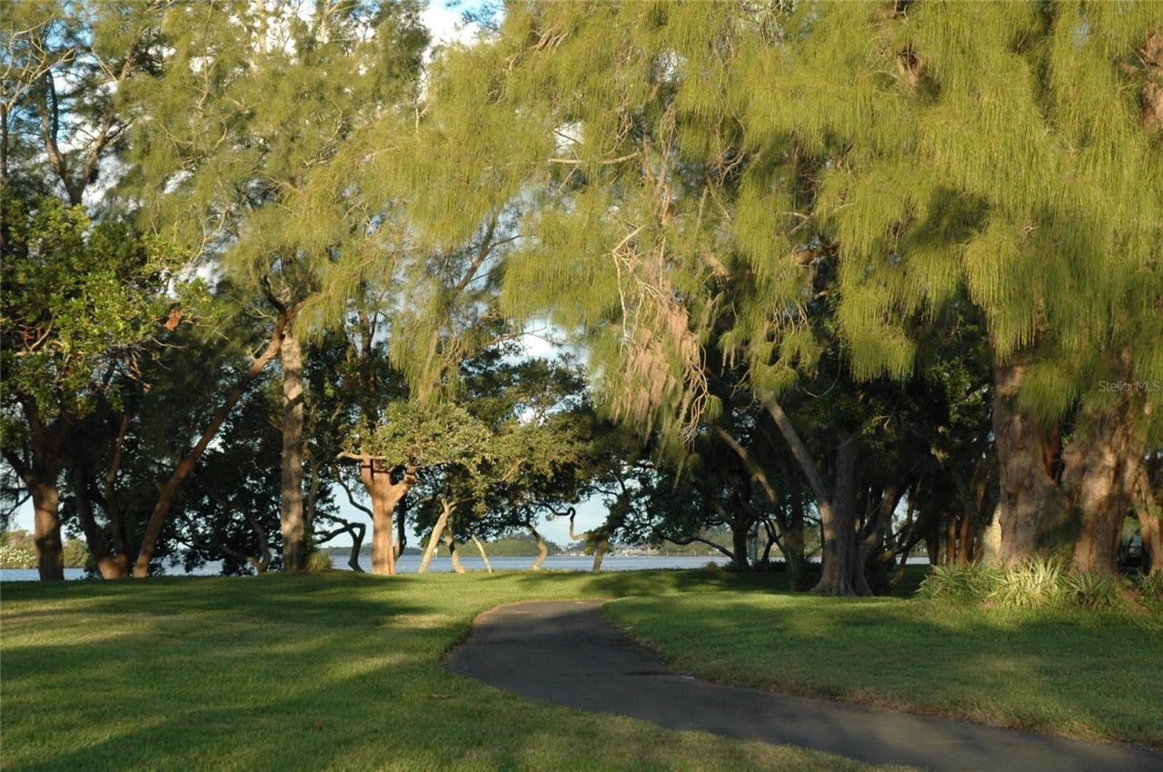 4765 Independence Drive, Bradenton, FL 34210 Photo