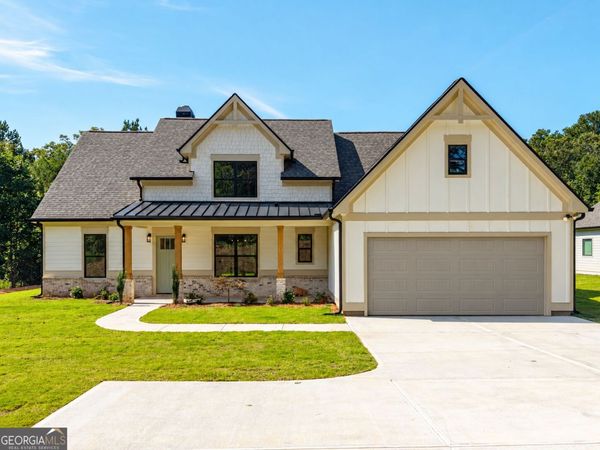 953 Roundtop Road, Ellijay, GA 30540