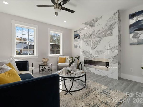 3008 Cricketeer Drive, Charlotte, NC 28216