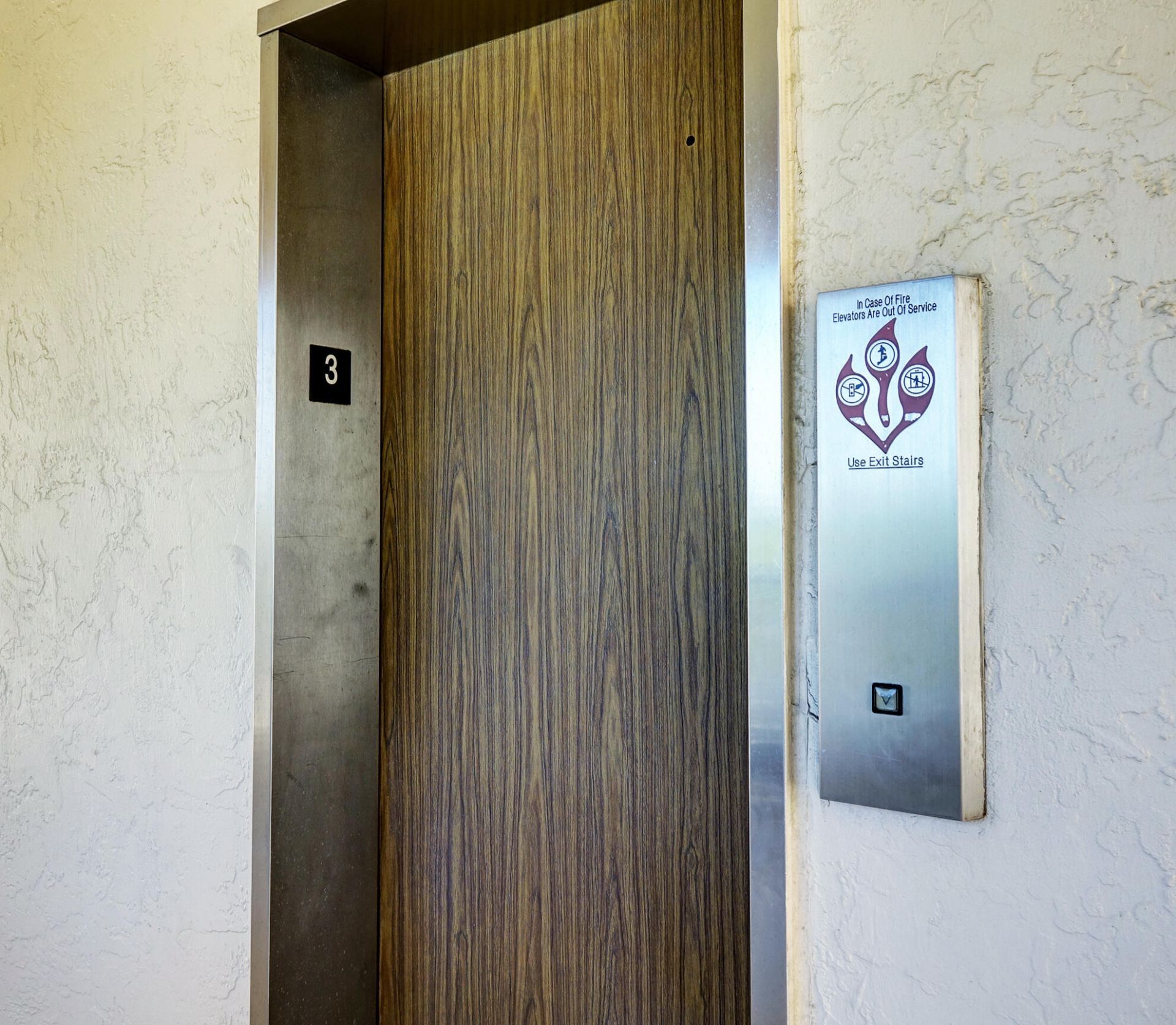 2370 NE Ocean Boulevard, Unit C305, Stuart, FL 34996 Photo