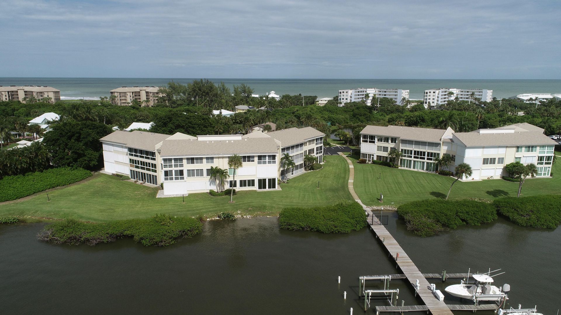 2370 NE Ocean Boulevard, Unit C305, Stuart, FL 34996 Photo