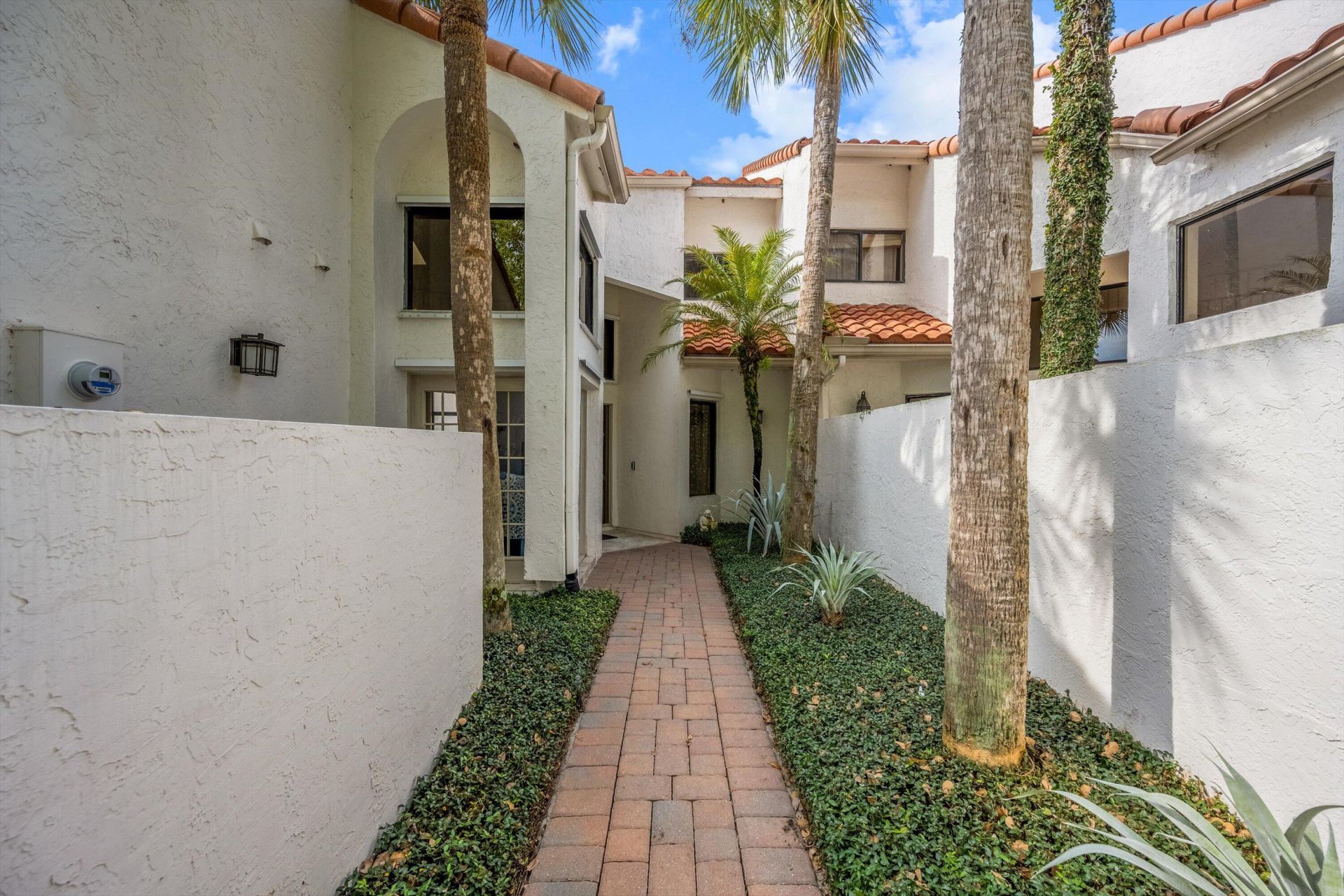 2443 Windsor Way Court, Wellington, FL 33414 Photo