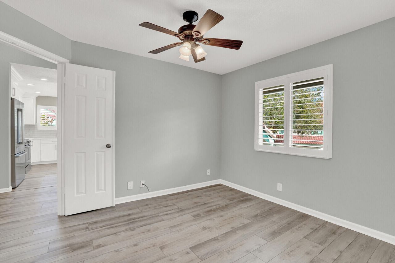 9 Lexington Lane E, Unit H, Palm Beach Gardens, FL 33418 Photo