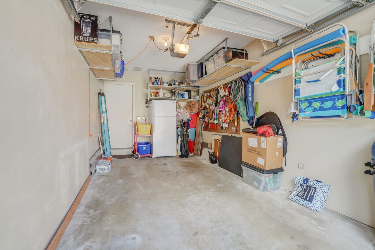 9 Lexington Lane E, Unit H, Palm Beach Gardens, FL 33418 Photo