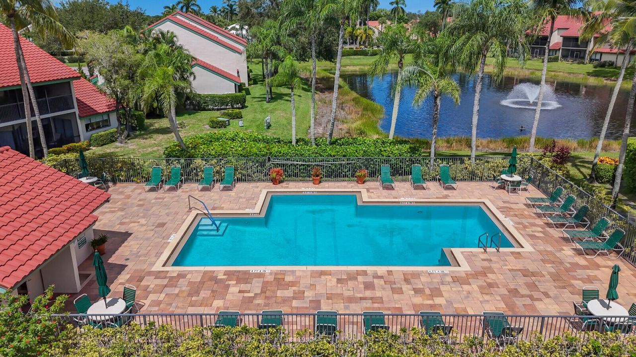 9 Lexington Lane E, Unit H, Palm Beach Gardens, FL 33418 Photo