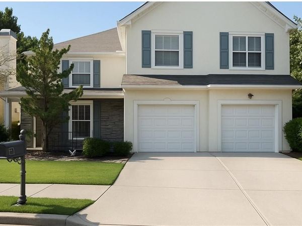 1366 Brookhaven Village Circle NE, Atlanta, GA 30319