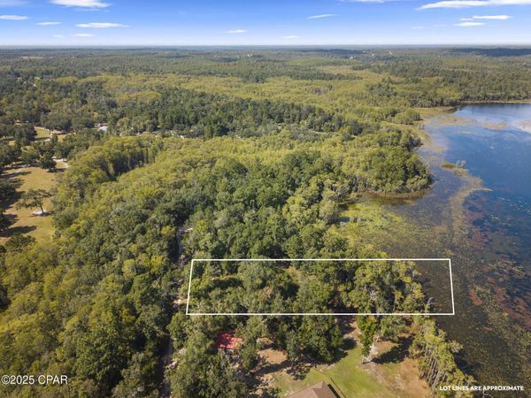 3126 Magnolia Drive, Chipley, FL 32428