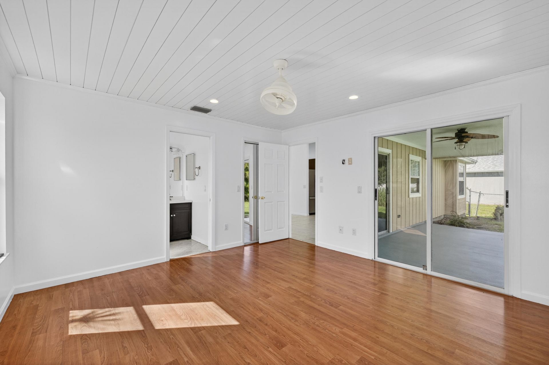 2273 SE Melaleuca Boulevard, Port Saint Lucie, FL 34952 Photo