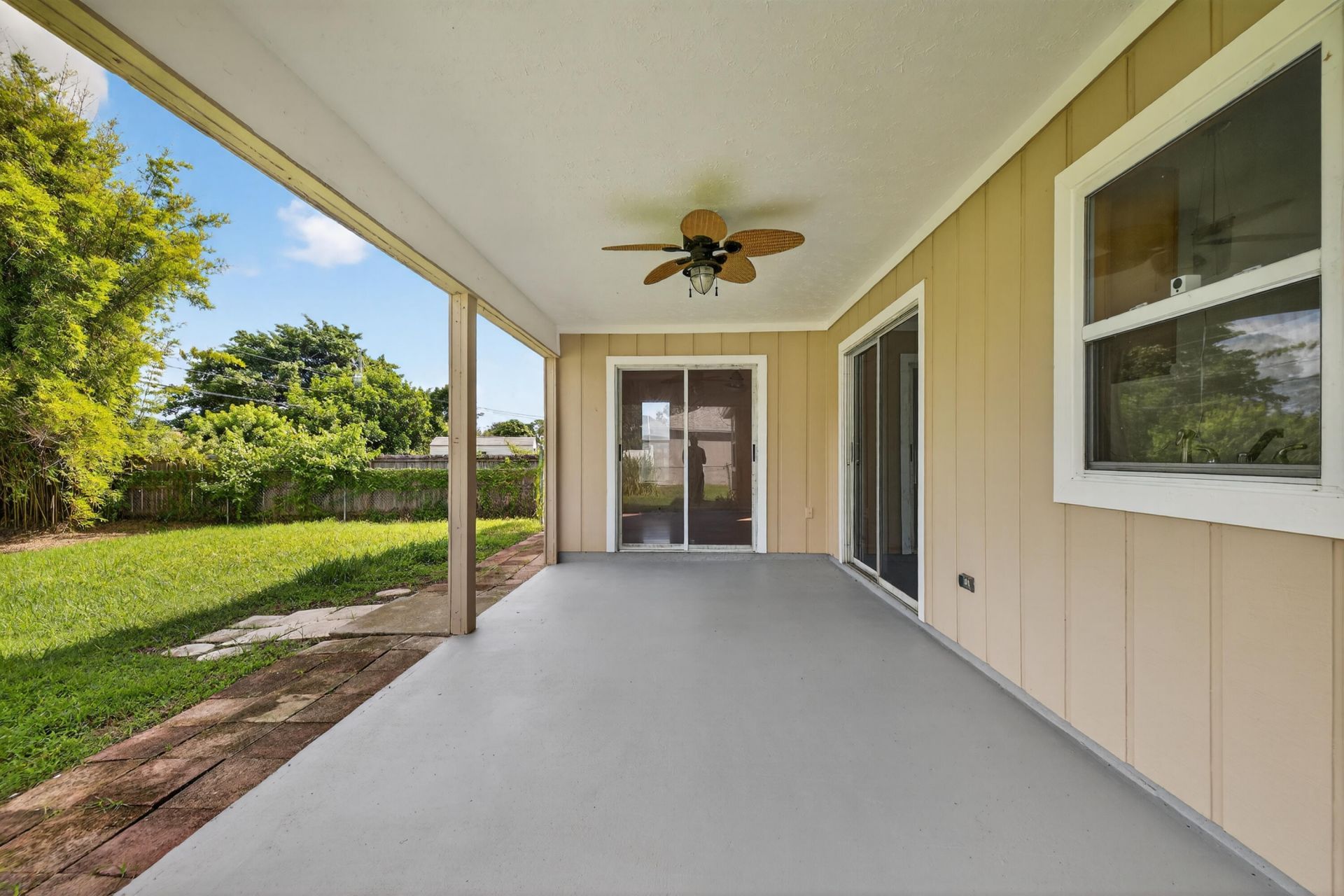 2273 SE Melaleuca Boulevard, Port Saint Lucie, FL 34952 Photo