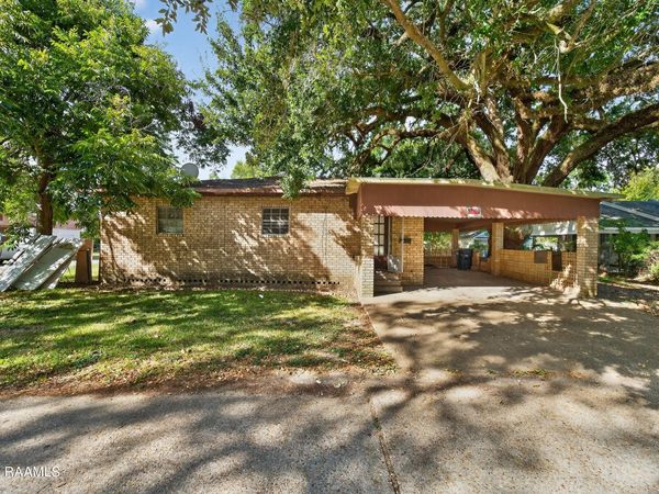 521 Sylvia Street, New Iberia, LA 70563