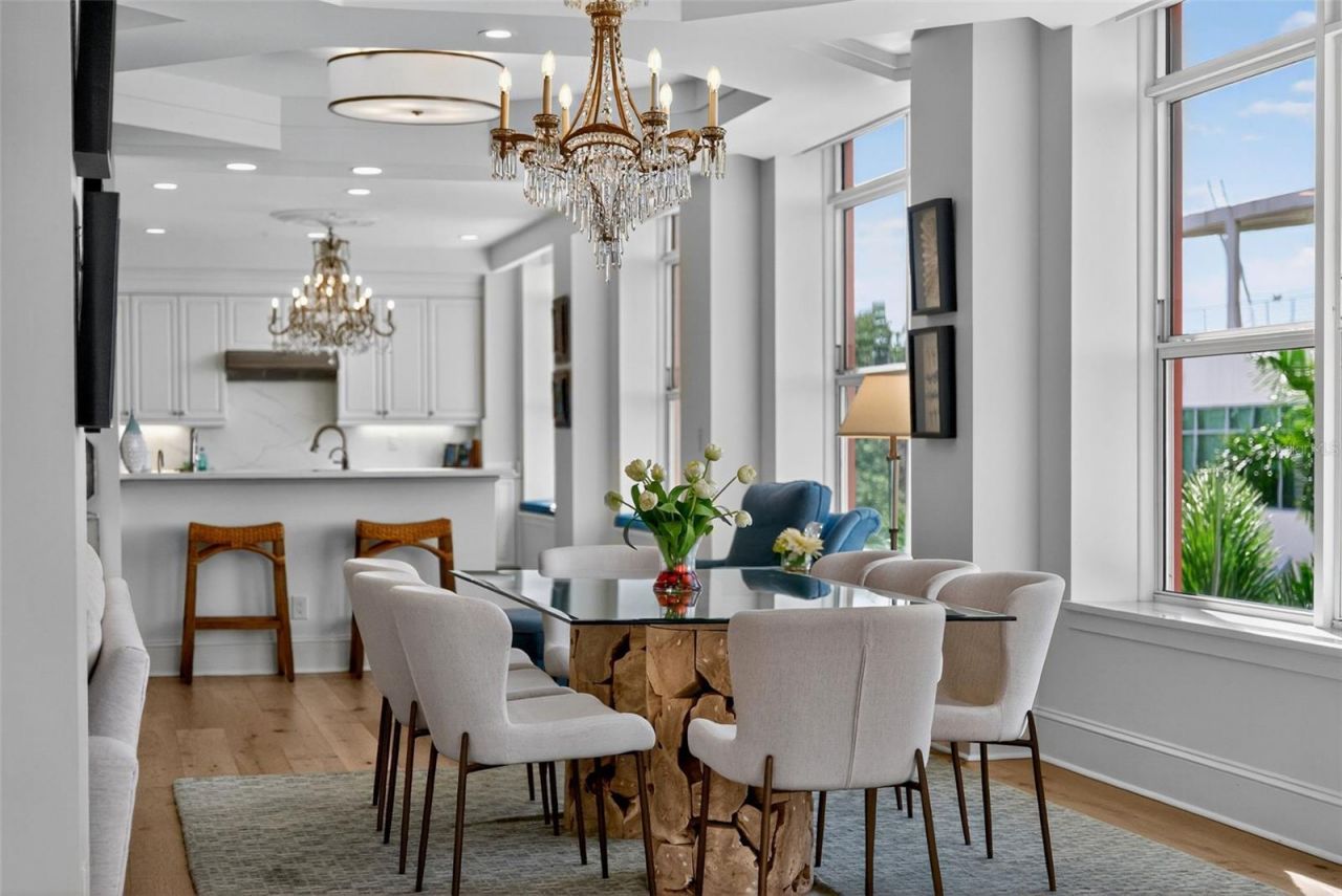 1330 Main Street, Unit 3, Sarasota, FL 34236 Photo