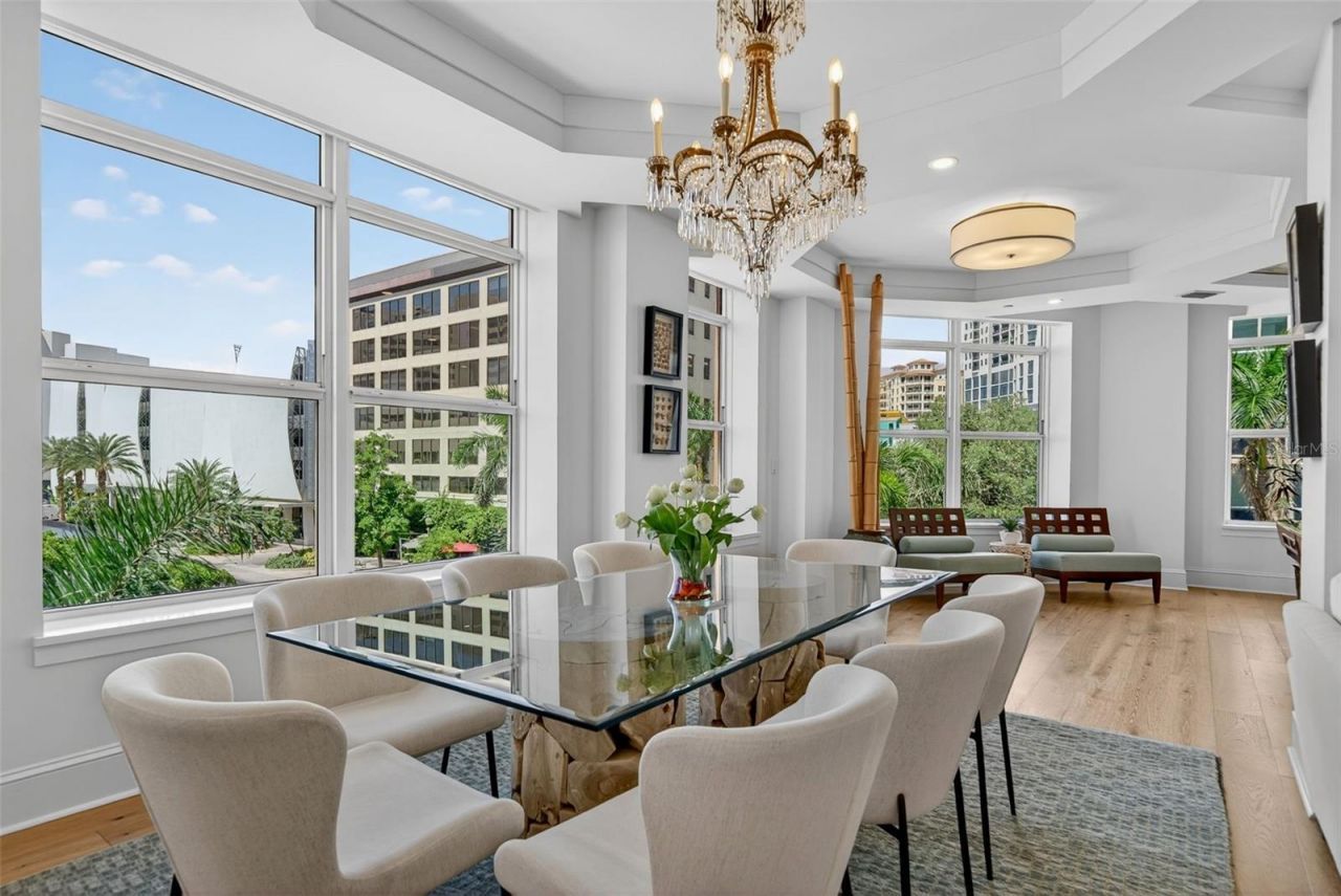 1330 Main Street, Unit 3, Sarasota, FL 34236 Photo