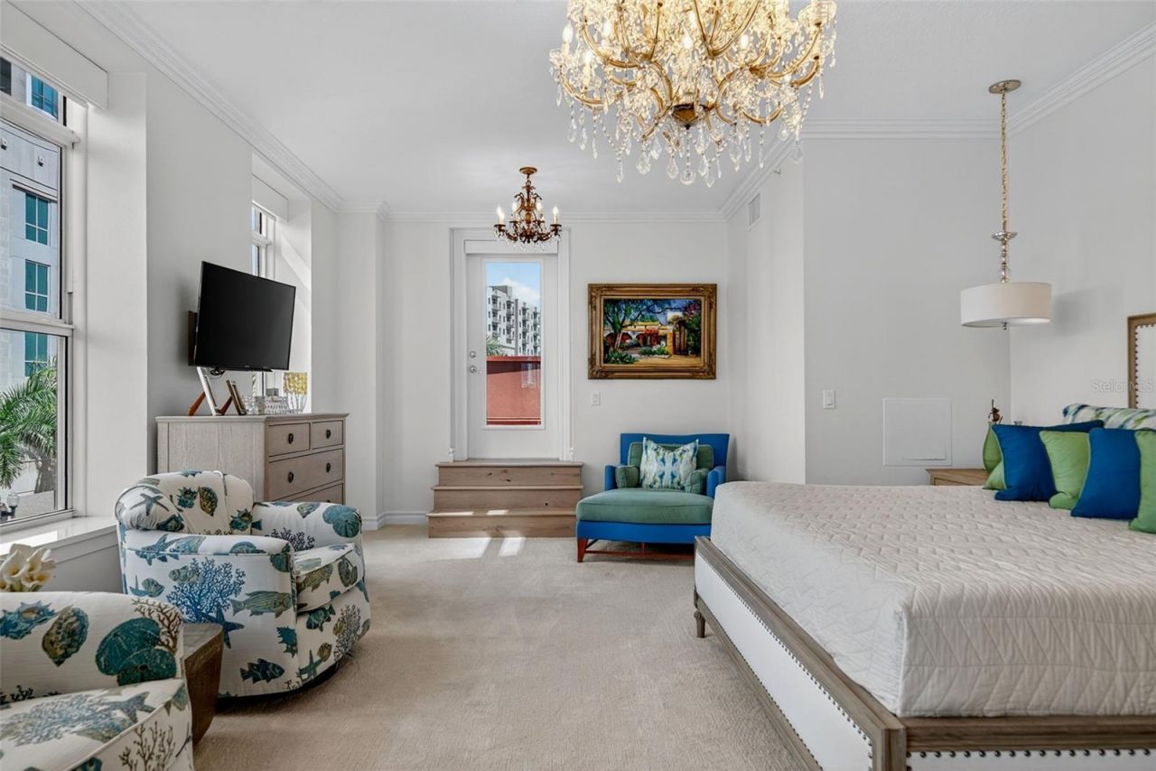 1330 Main Street, Unit 3, Sarasota, FL 34236 Photo