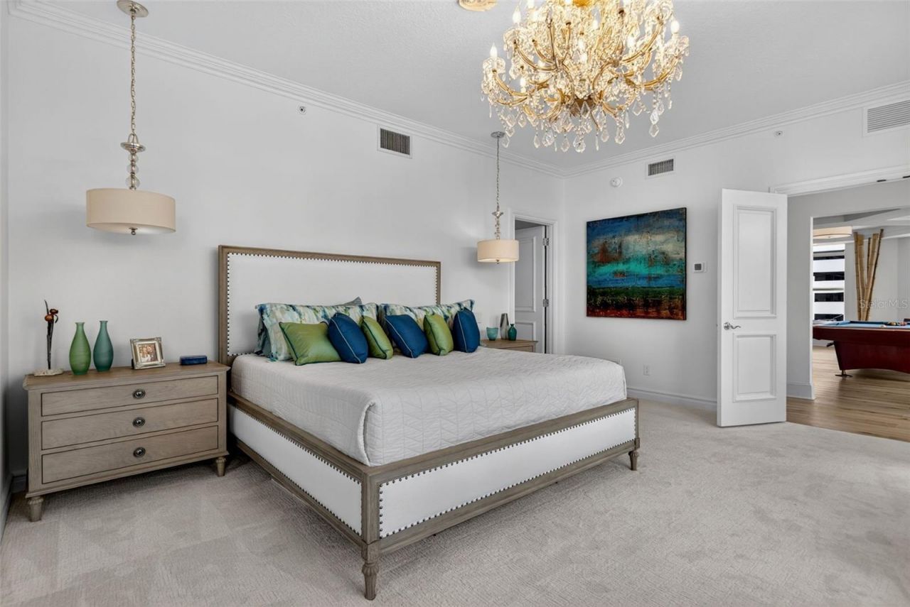 1330 Main Street, Unit 3, Sarasota, FL 34236 Photo