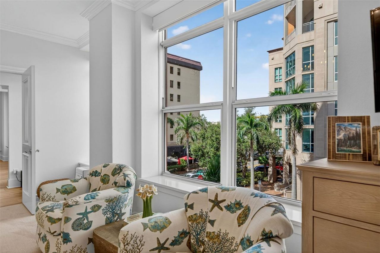 1330 Main Street, Unit 3, Sarasota, FL 34236 Photo