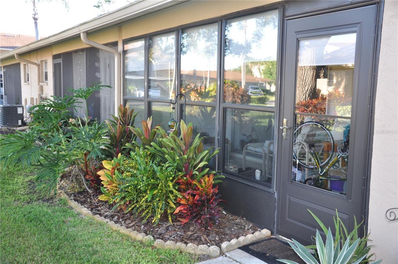2630 Woodgate Lane, Unit G3, Sarasota, FL 34231 Photo