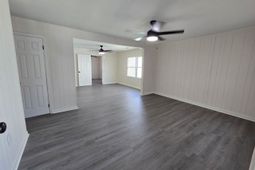 1137 Allen Street photo 4