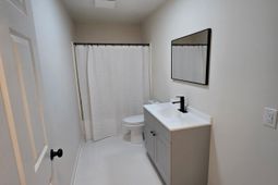 1137 Allen Street photo 4