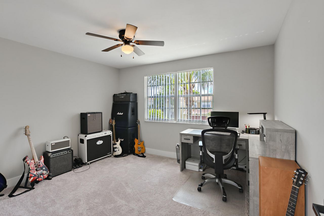 3861 Newport Avenue, Boynton Beach, FL 33436 Photo