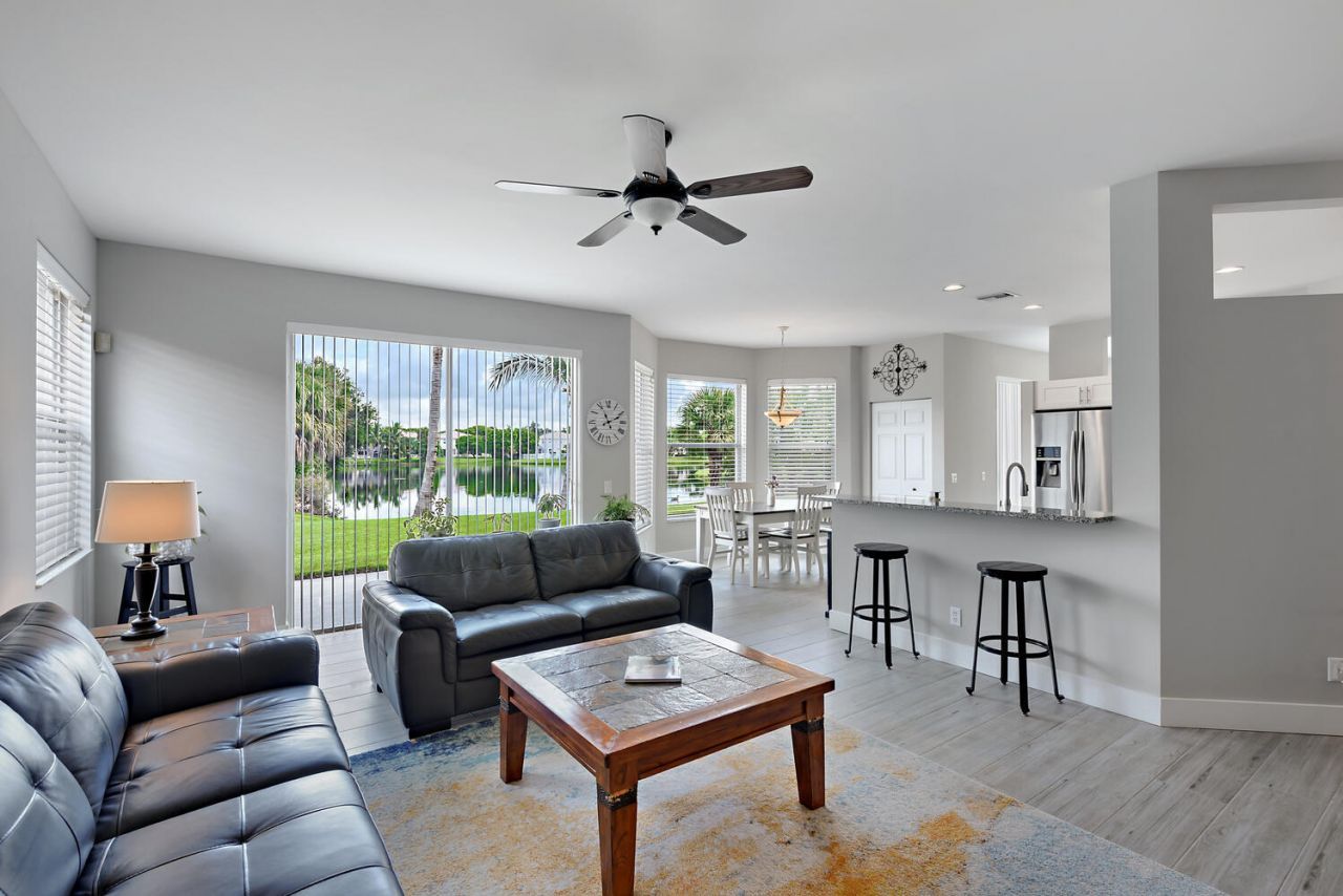 3861 Newport Avenue, Boynton Beach, FL 33436 Photo