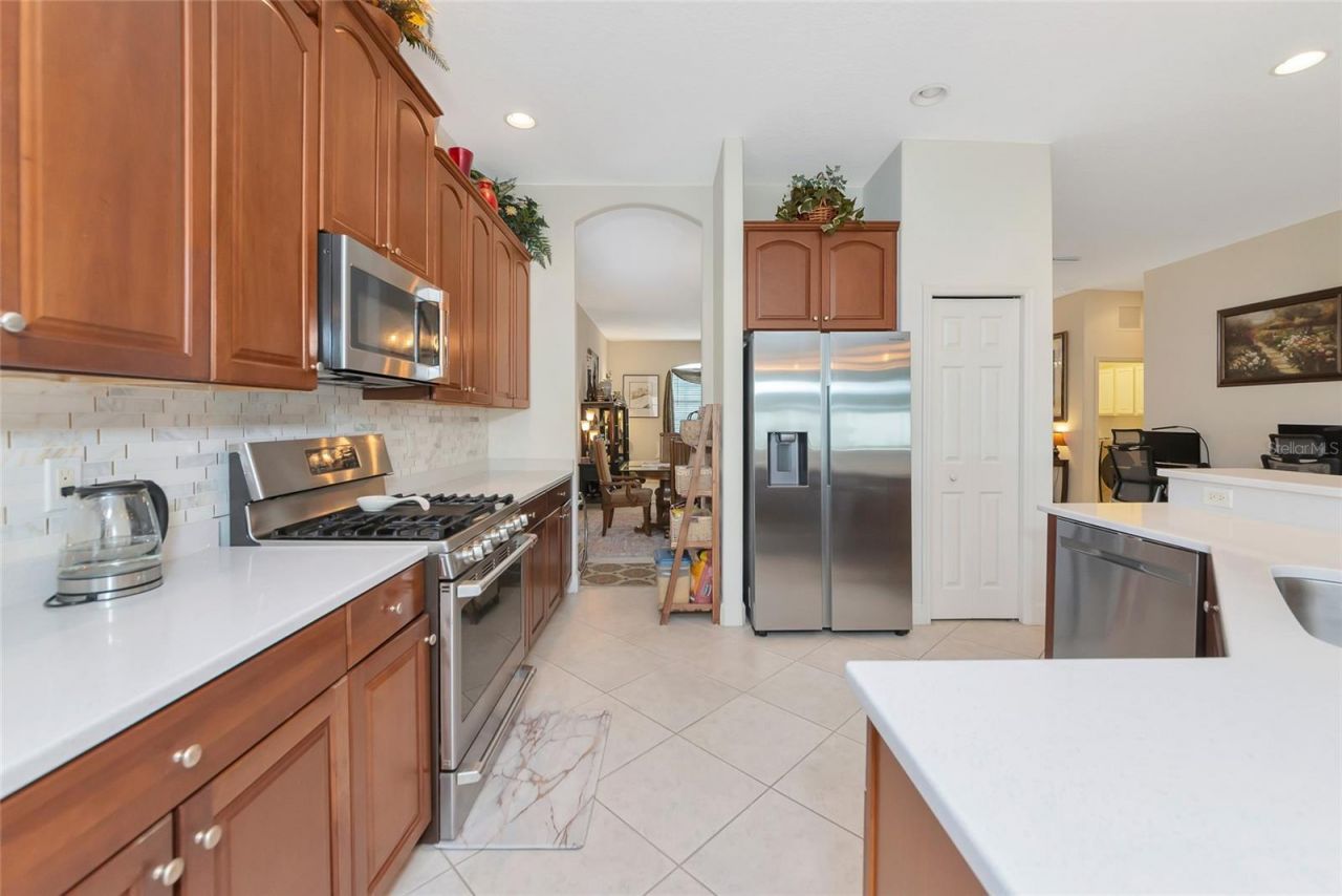 6841 74th Street Circle E, Bradenton, FL 34203 Photo