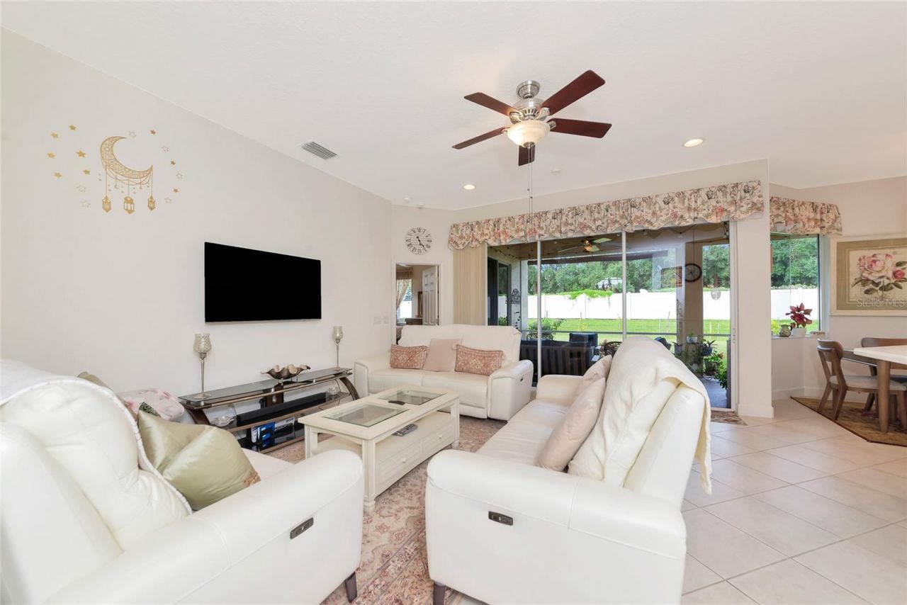 6841 74th Street Circle E, Bradenton, FL 34203 Photo