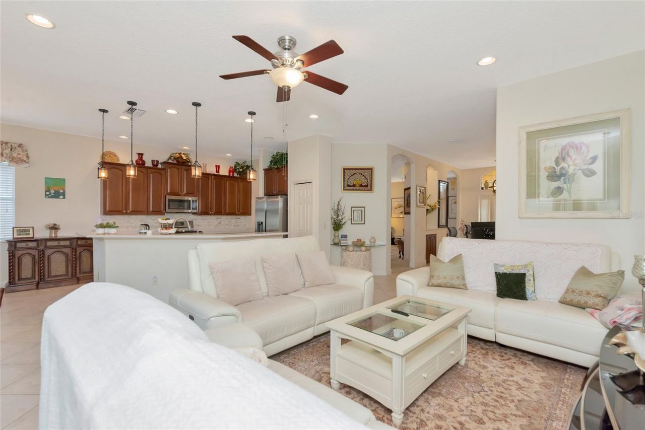 6841 74th Street Circle E, Bradenton, FL 34203 Photo