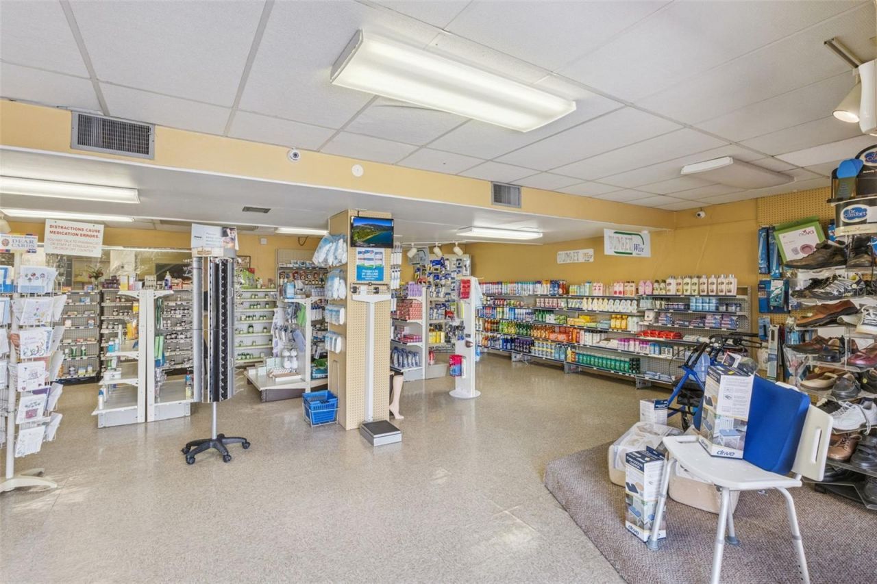 1231 Lakeland Hills Boulevard, Lakeland, FL 33805 Photo