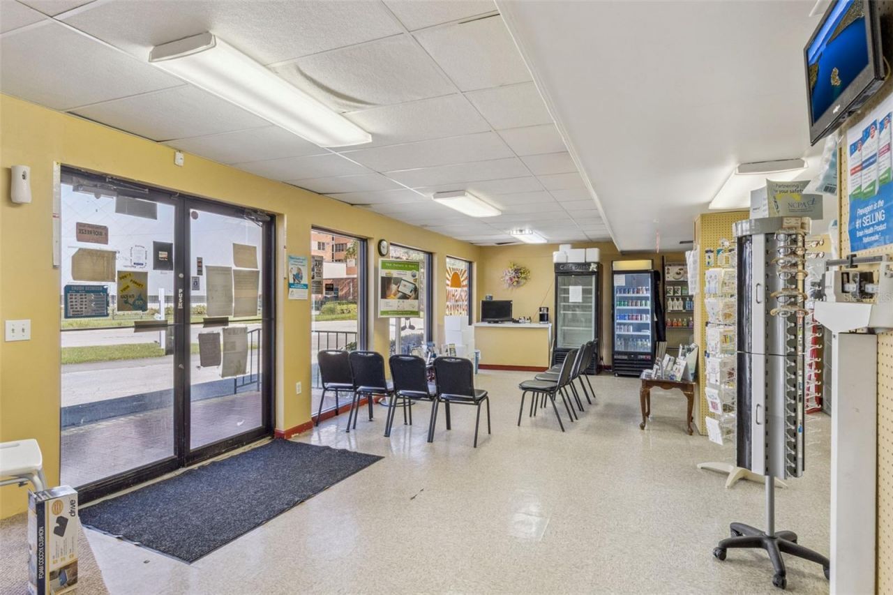 1231 Lakeland Hills Boulevard, Lakeland, FL 33805 Photo