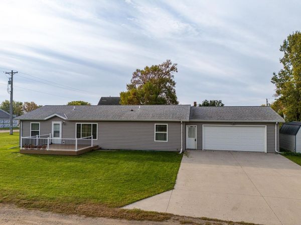 204 Johnson Street, Shelly, MN 56581