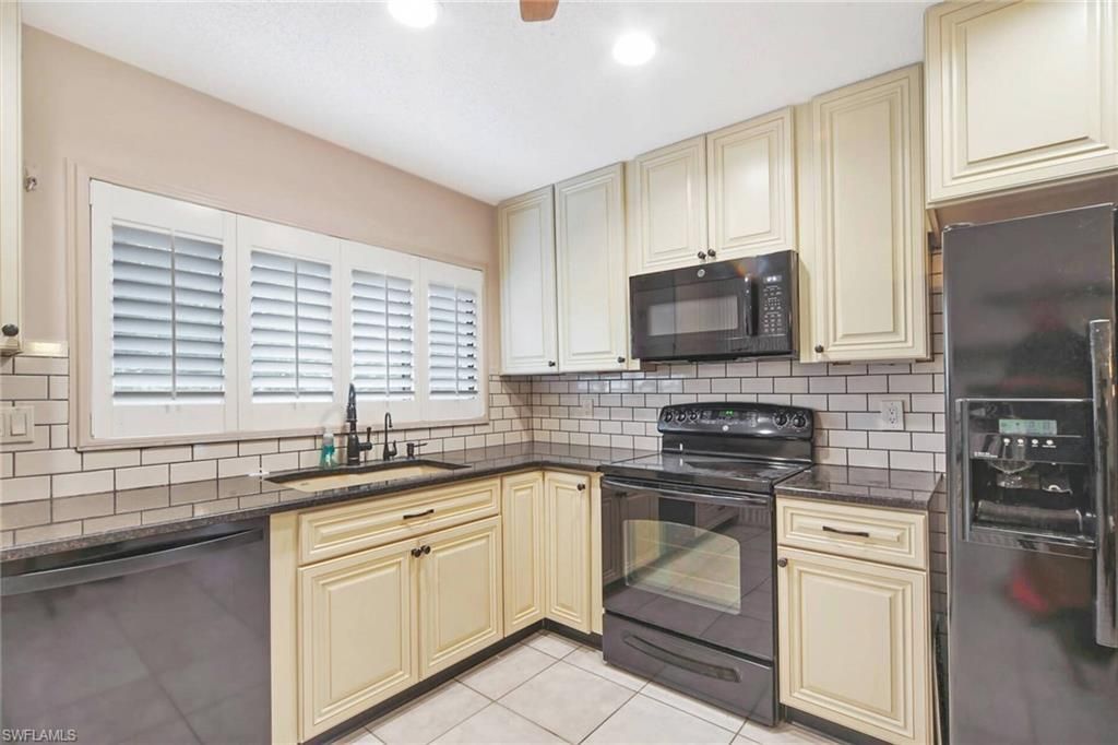 11617 Quail Run Dr, Fort Myers, FL 33908 Photo