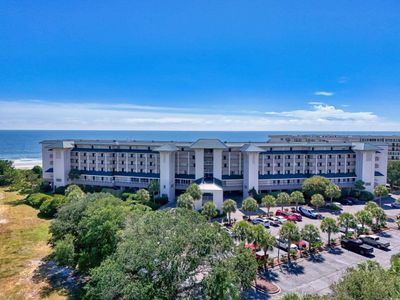 601 Retreat Beach Circle, Unit 422, Pawleys Island, SC 29585